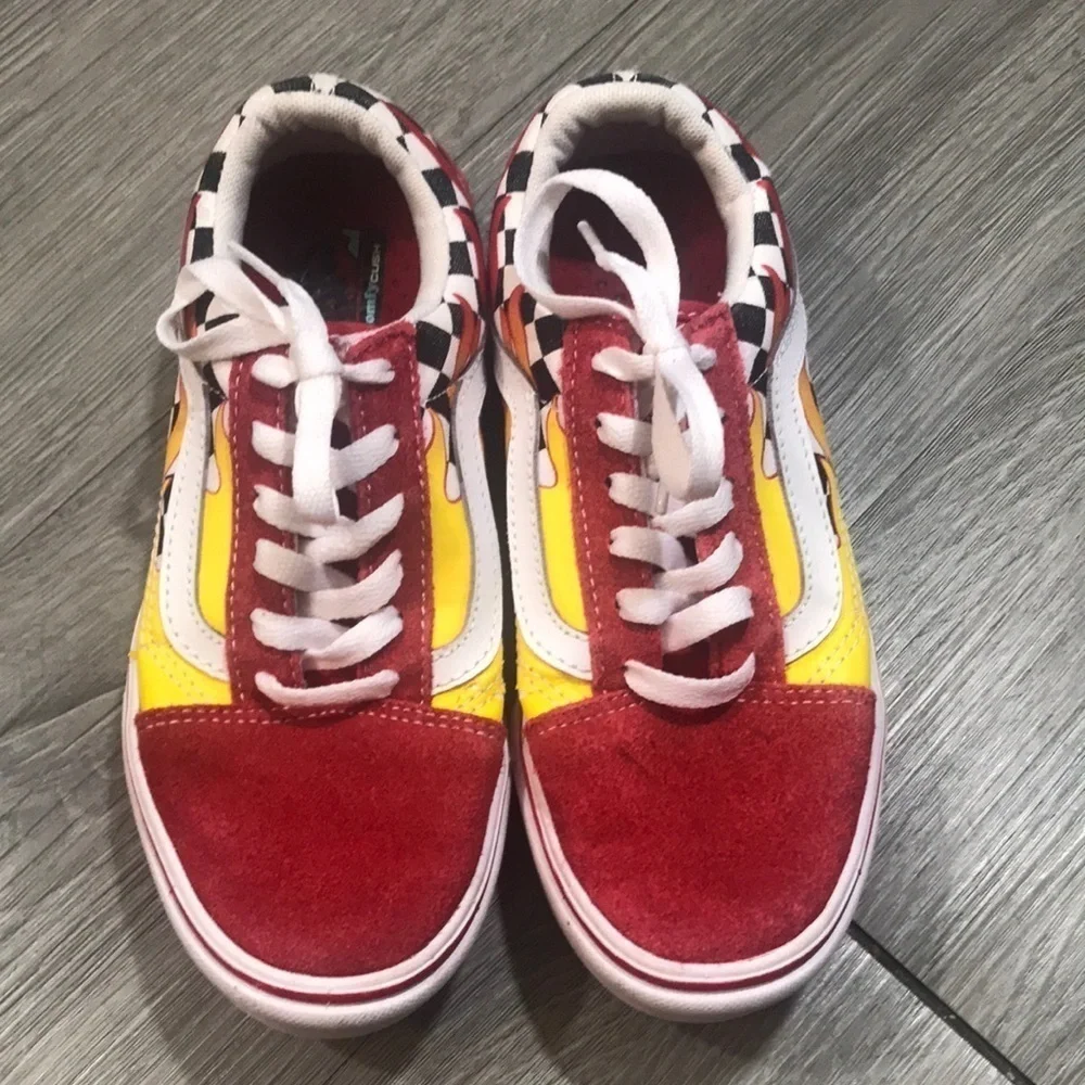 VANS‎ YOUTH FLAME COMFYCUSH OLD SKOOL SNEAKERS SIZE 3
